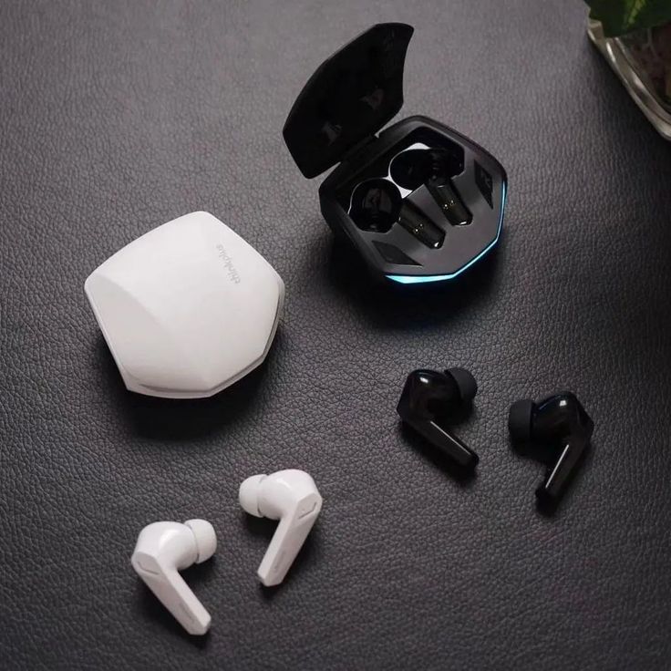 Wireless Earbuds